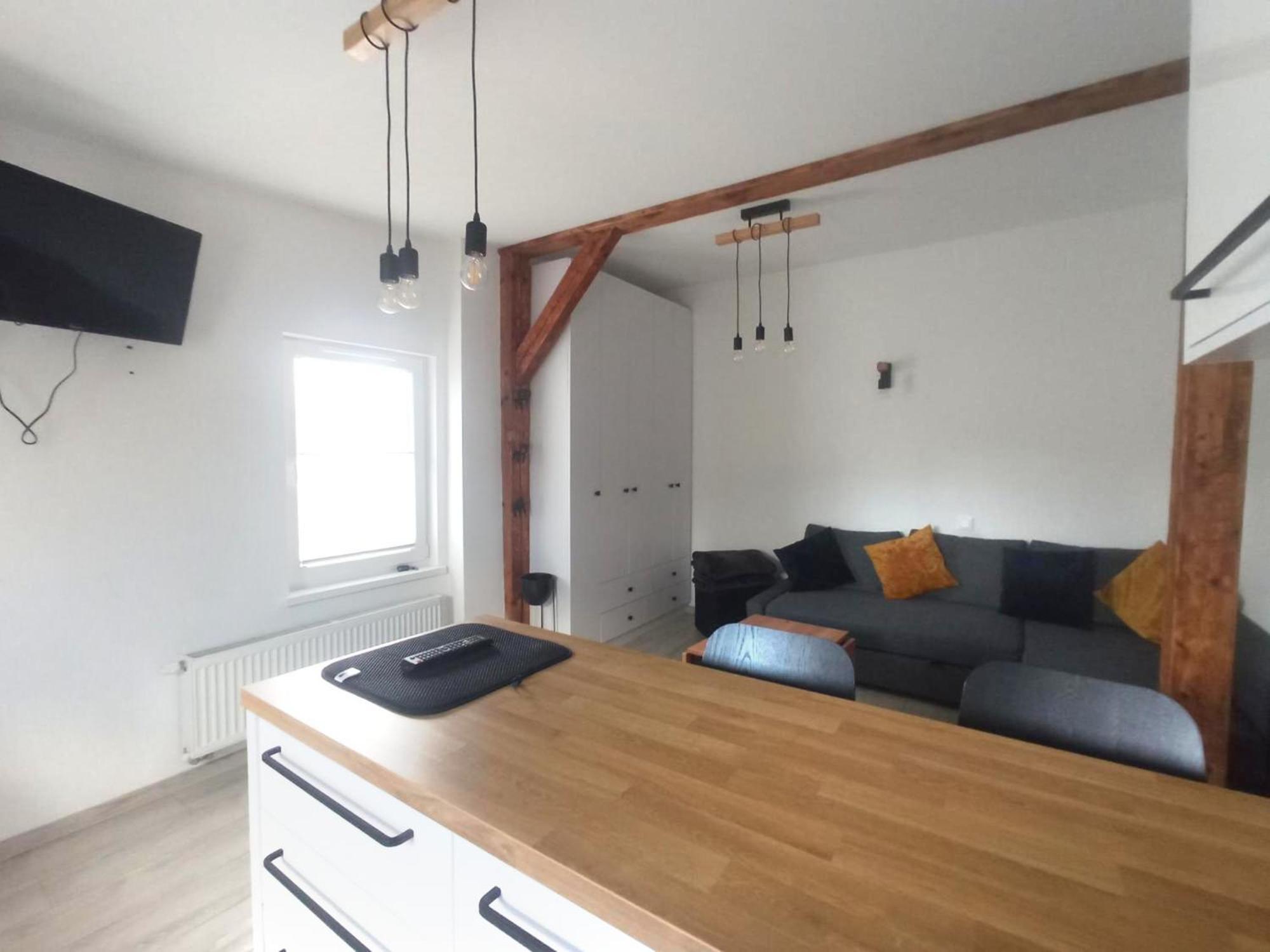 Apartament Wolnosci Jelenia Gora Ngoại thất bức ảnh