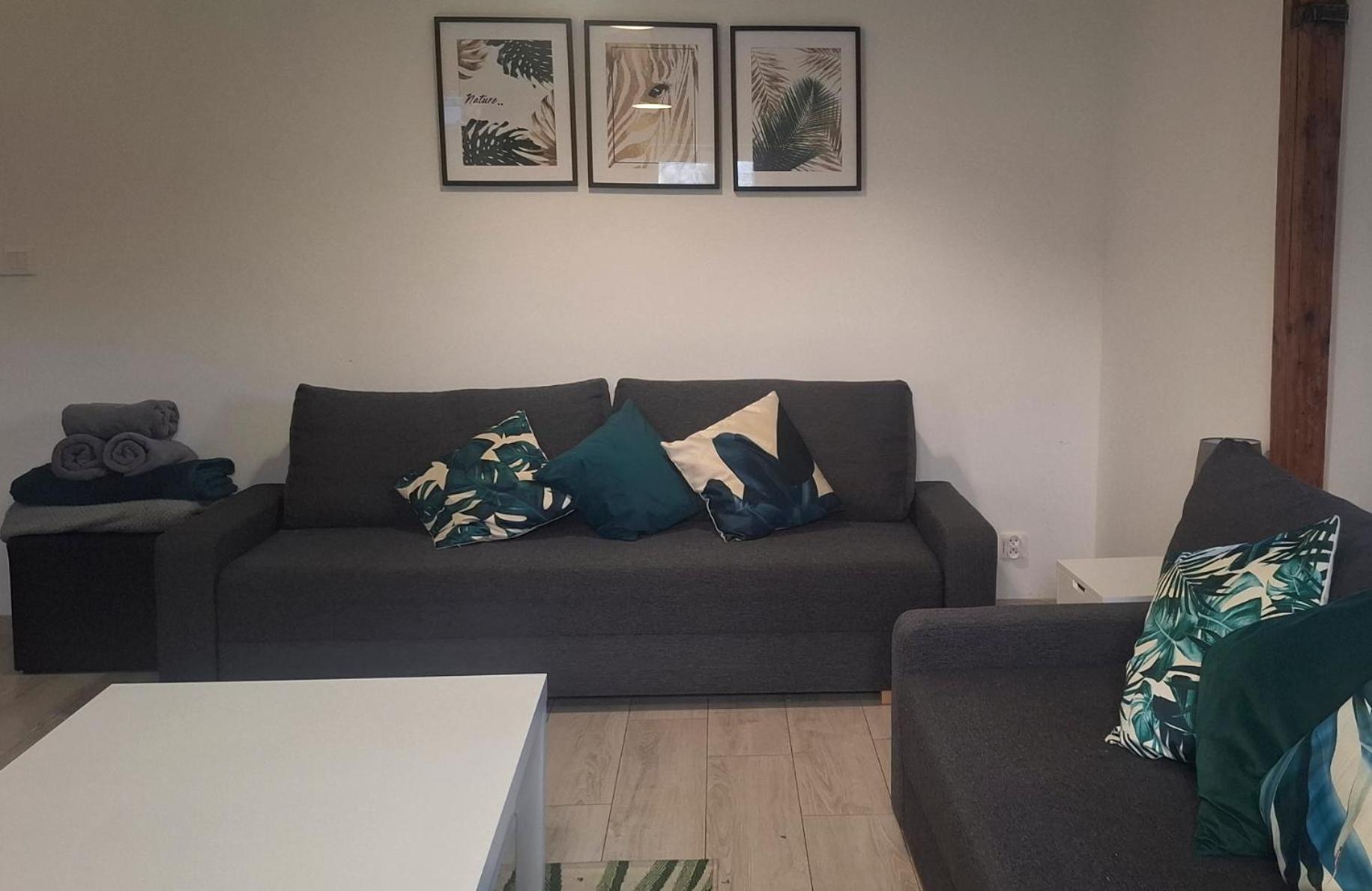 Apartament Wolnosci Jelenia Gora Ngoại thất bức ảnh